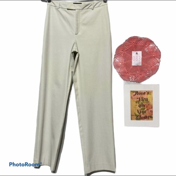 Banana Republic Pants - Banana Republic Stretch Tan Pants